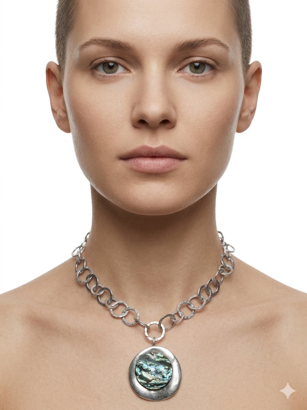 ALM SoHo 20” Silver Tone and Shell necklace